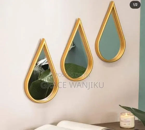 *3 in 1 Pieces Decorative Wall Hanging Mirrors*
 Different Shapes
