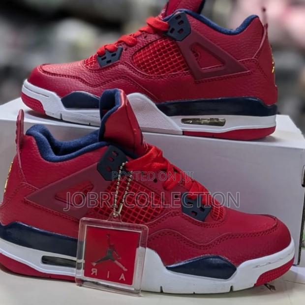 Designer Nike Air Jordan 4 Retro Fiba Sneakers