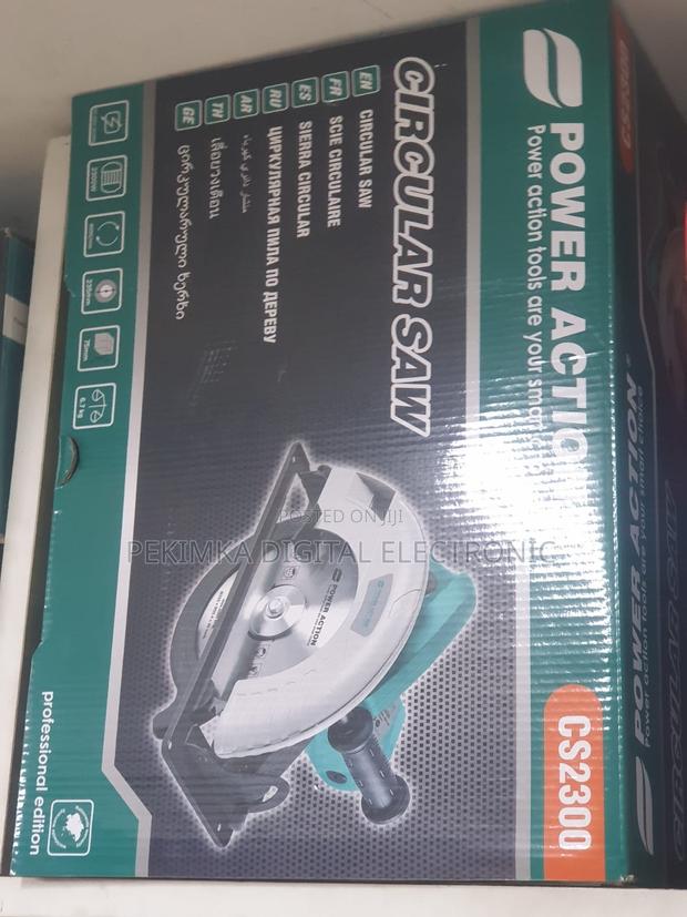 Power Action 9”Circular Saw