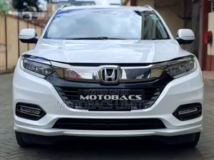 Honda Vezel 1.5 Hybrid 2WD 2019 Pearl
