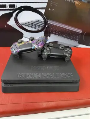 Ps4 Slim Chipped With 8 Games