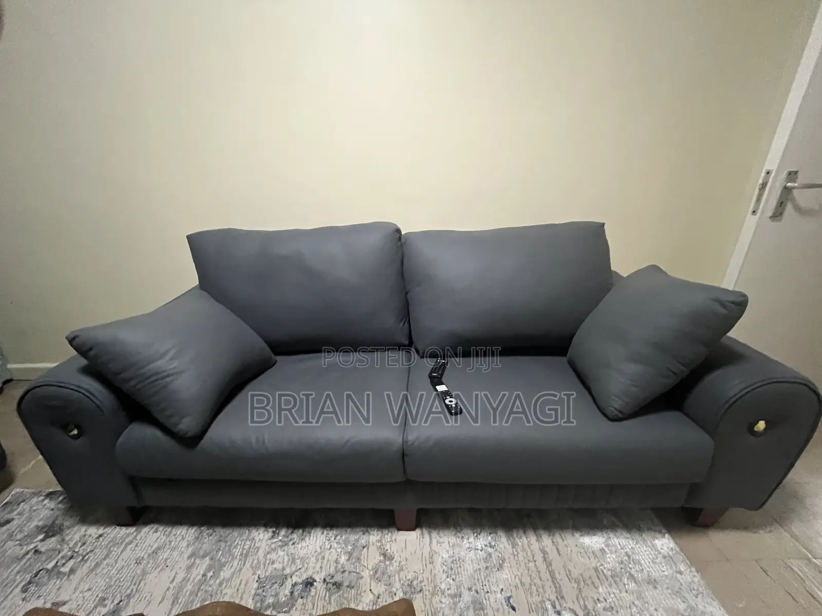 Six Seater for Sale!