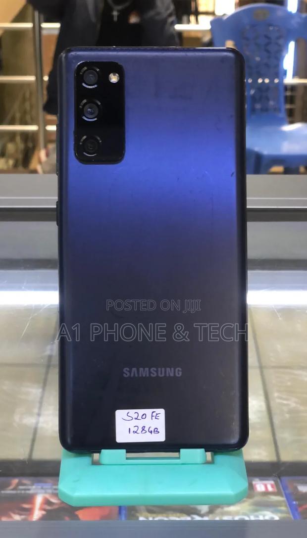 Samsung Galaxy S20 FE 128 GB - thumbnail 3