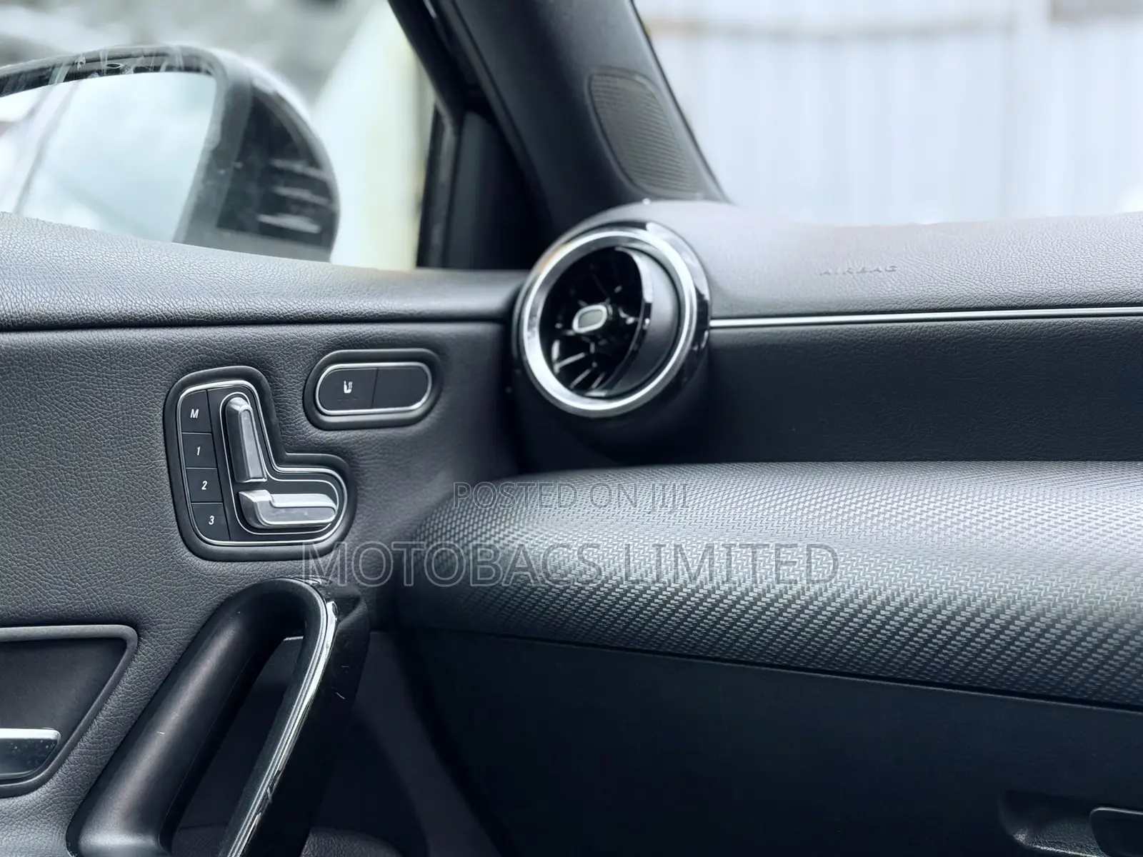Mercedes-Benz A-Class 2019 Black
