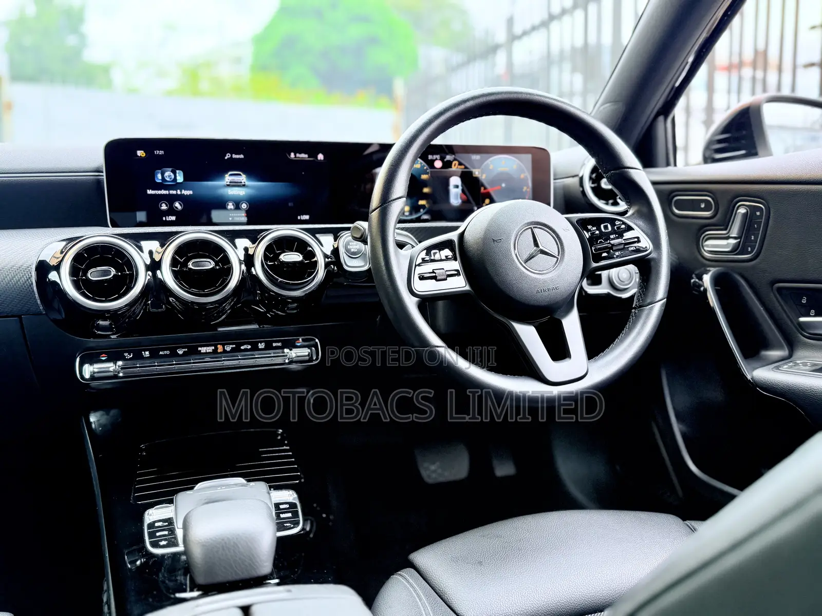 Mercedes-Benz A-Class 2019 Black