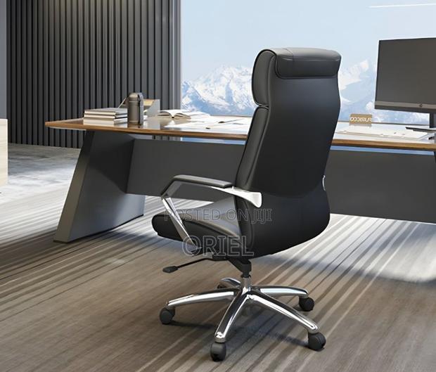 Office Chair : Chrome Base Executive High-Back Office Leather Chair - thumbnail 7