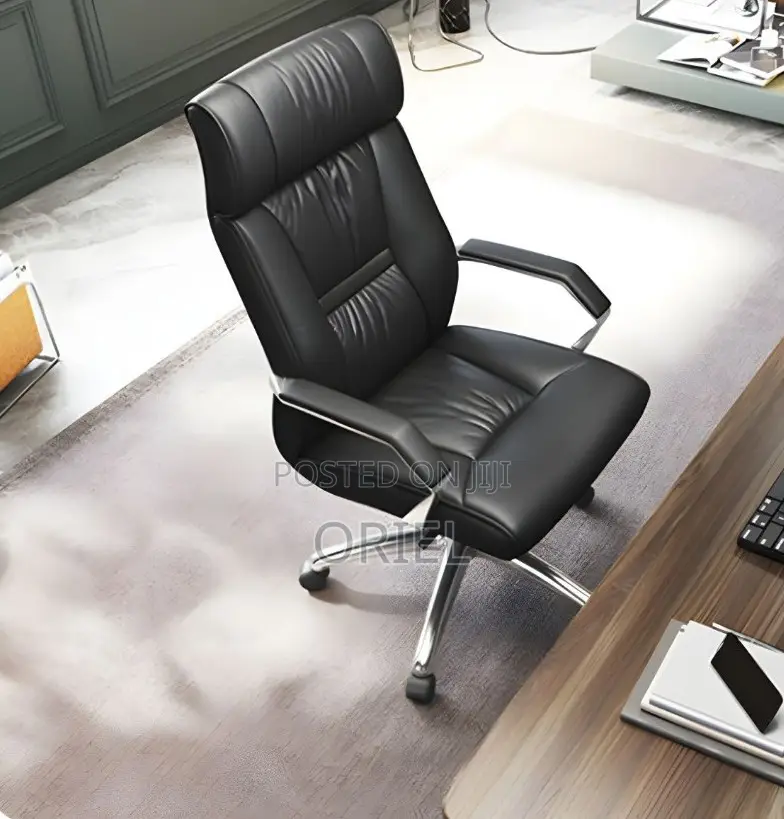 Office Chair : Chrome Base Executive High-Back Office Leather Chair