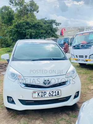 Toyota Ractis 2016 White