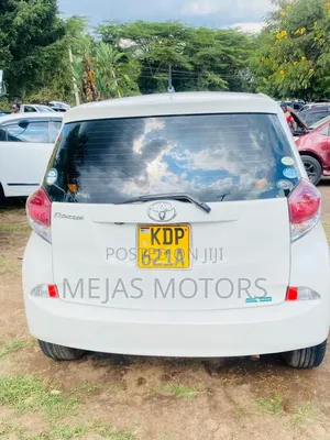 Toyota Ractis 2016 White