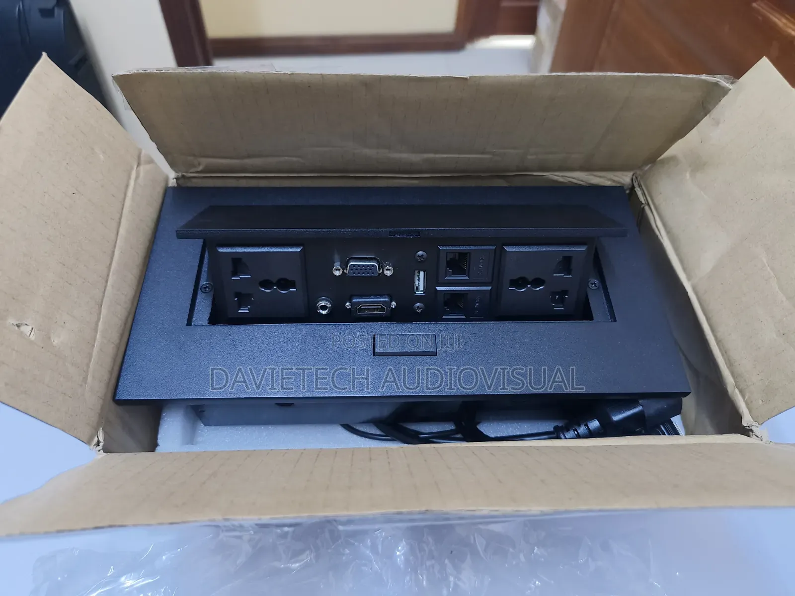 -Table Top Interface Device