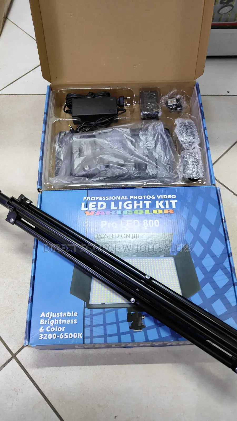 Pro Led 800 Professional Photo Vedio Light Kit Pro Led 800+ Stand