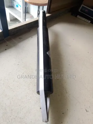Rear Shock Absorbers Toyota Rav4