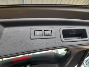 Subaru Forester Base AWD 2019 Brown