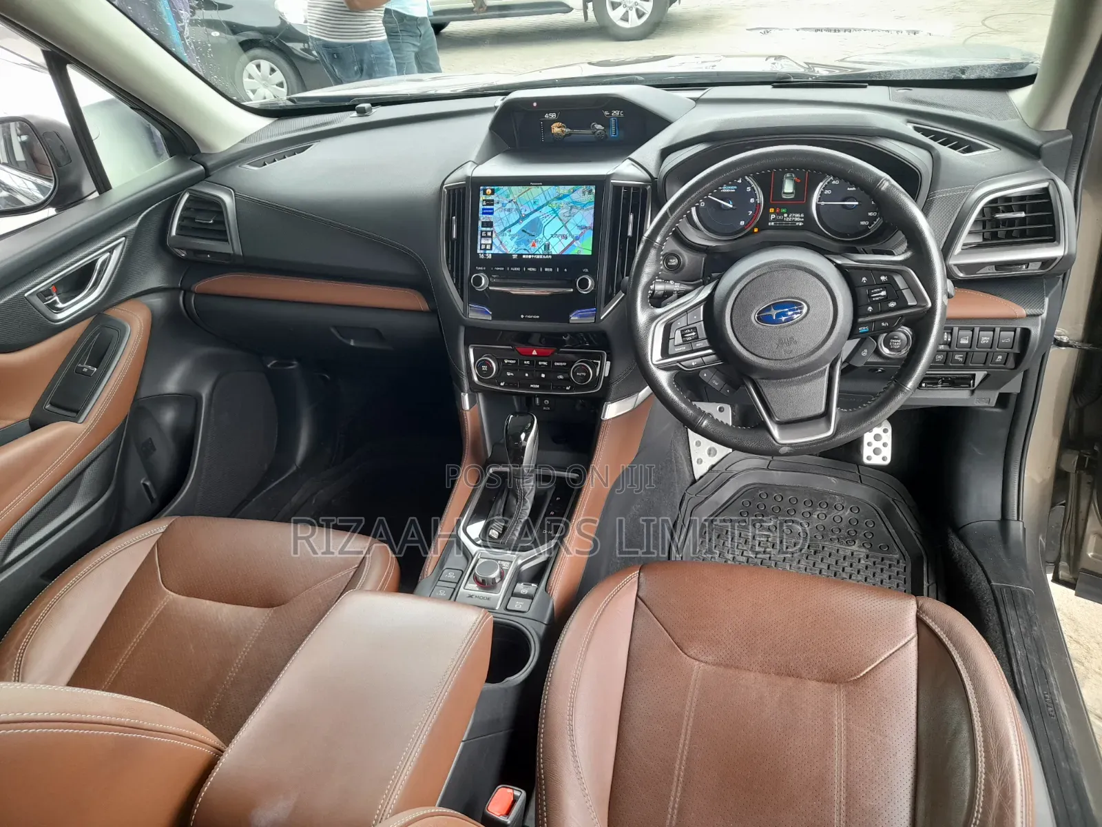 Subaru Forester Base AWD 2019 Brown