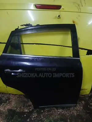 Toyota Harrier Right Rear Door 2013–2020 Original Ex-Japan