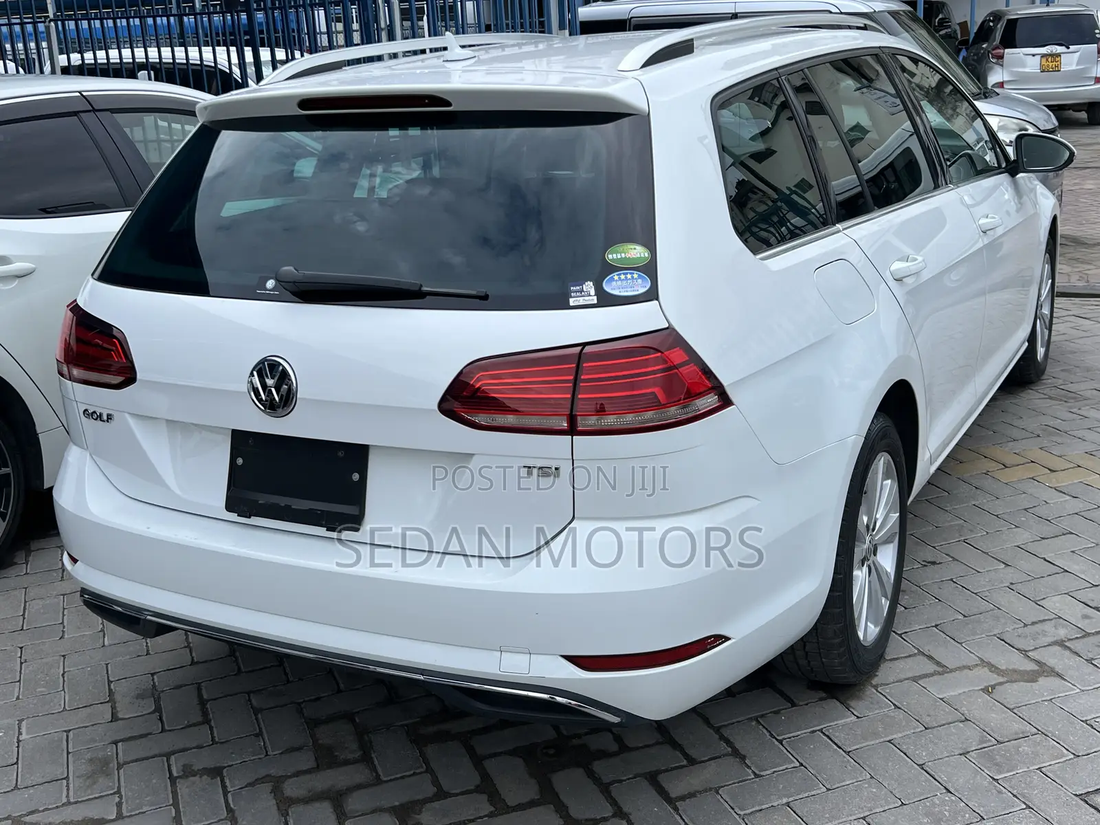 Volkswagen Golf 2019 White