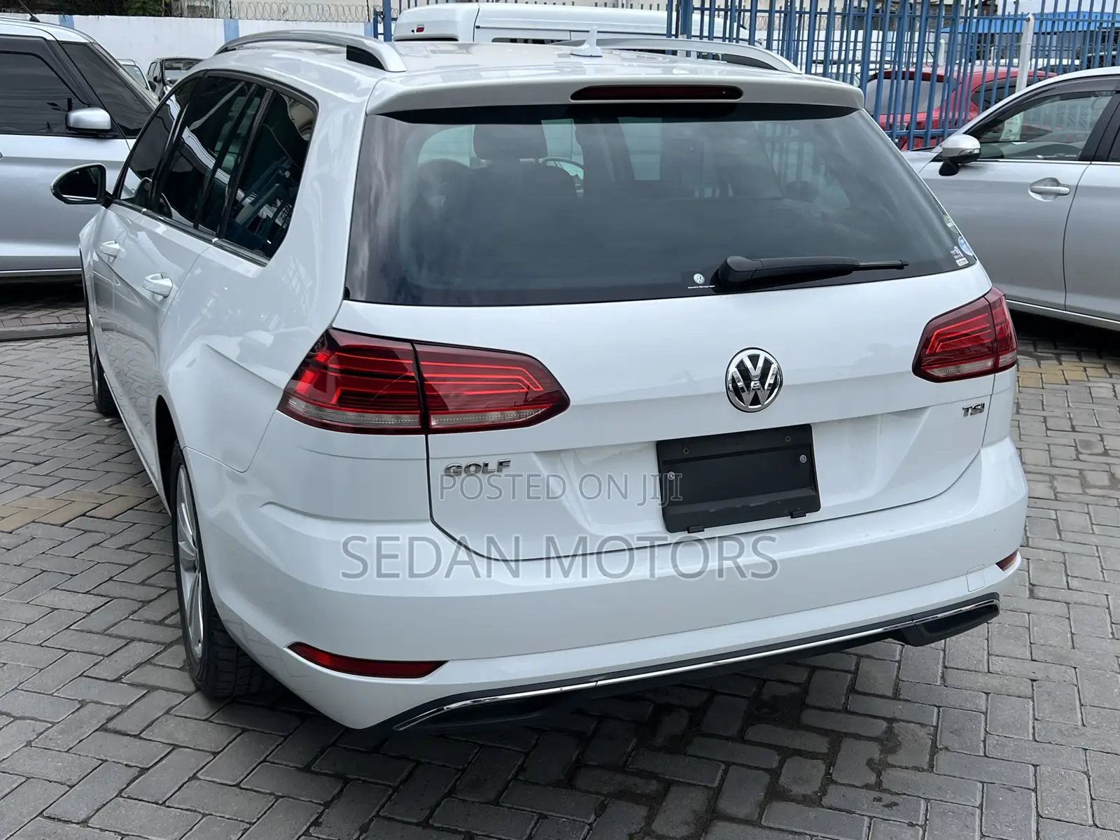 Volkswagen Golf 2019 White
