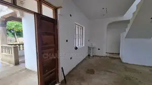 5bdrm Maisonette in Ukunda for sale
