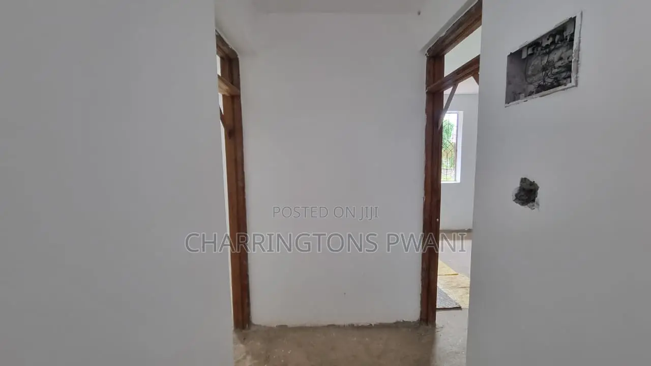 5bdrm Maisonette in Ukunda for sale