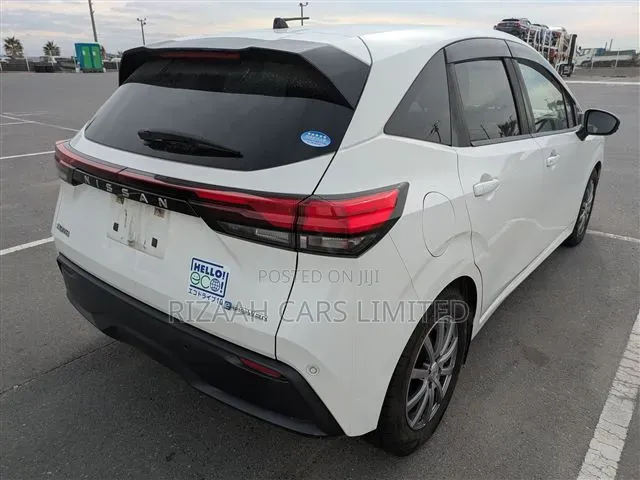 Nissan 200SX 2021 White
