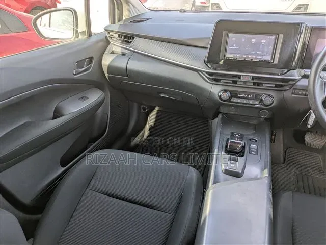 Nissan 200SX 2021 White