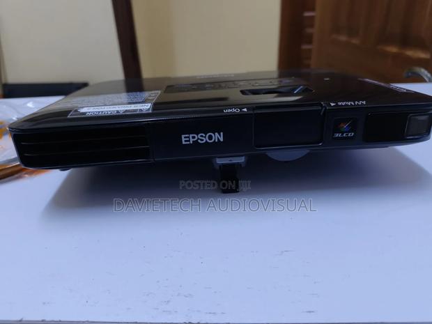 Epson Powerlite 1781w, Wireless Projector - thumbnail 3