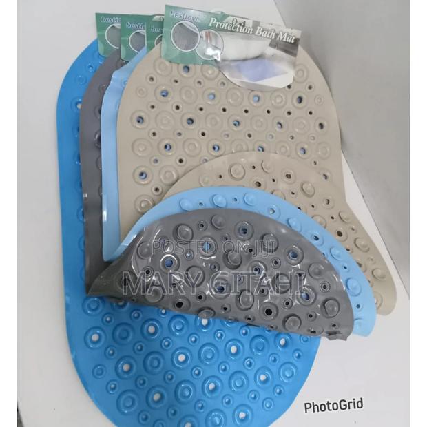 Antislip Bathroom Shower Mat Available* - main view