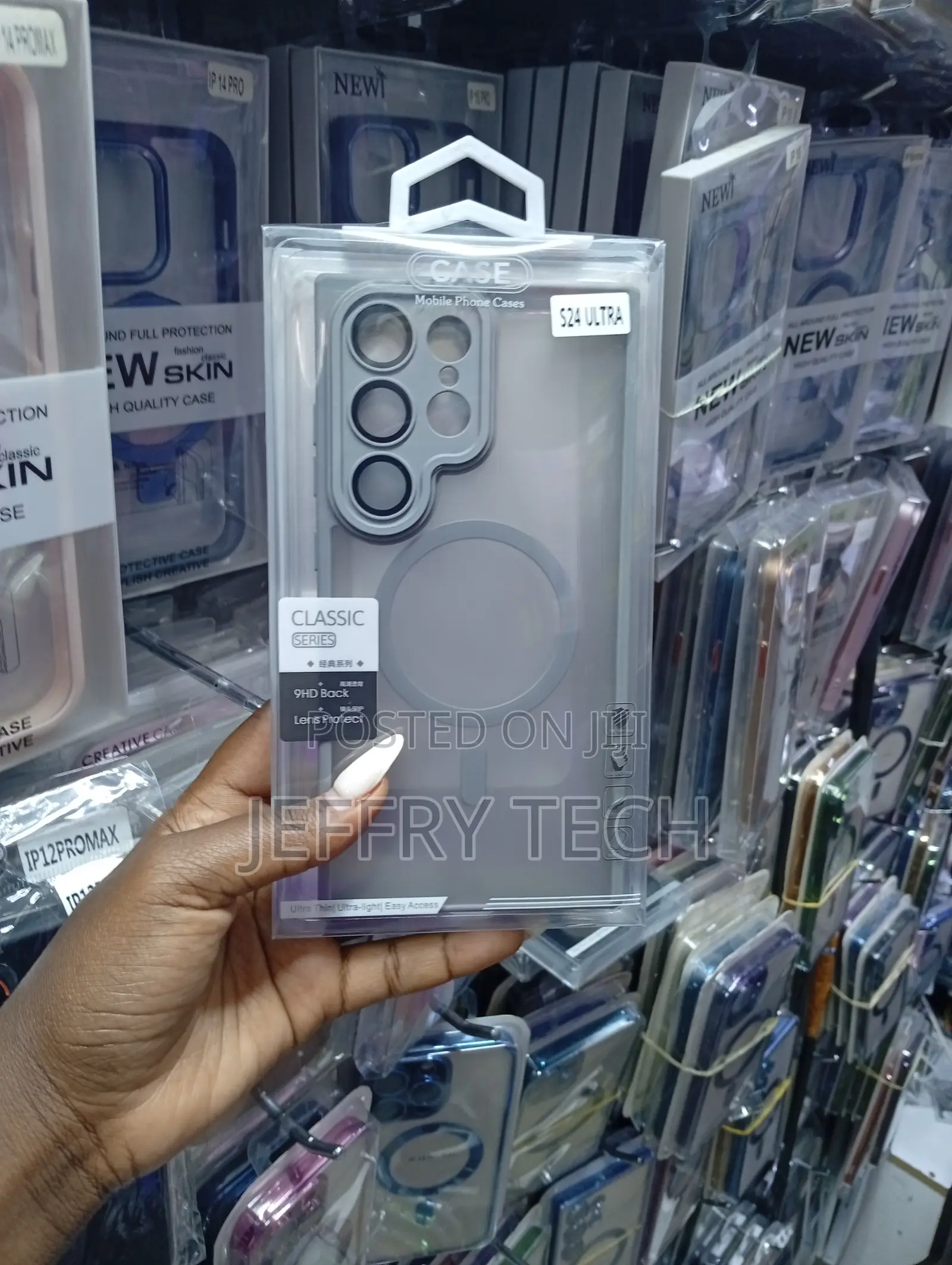 Pro Wireless Magnetic Phone Case for the Samsung Galaxy S24 Ultra.