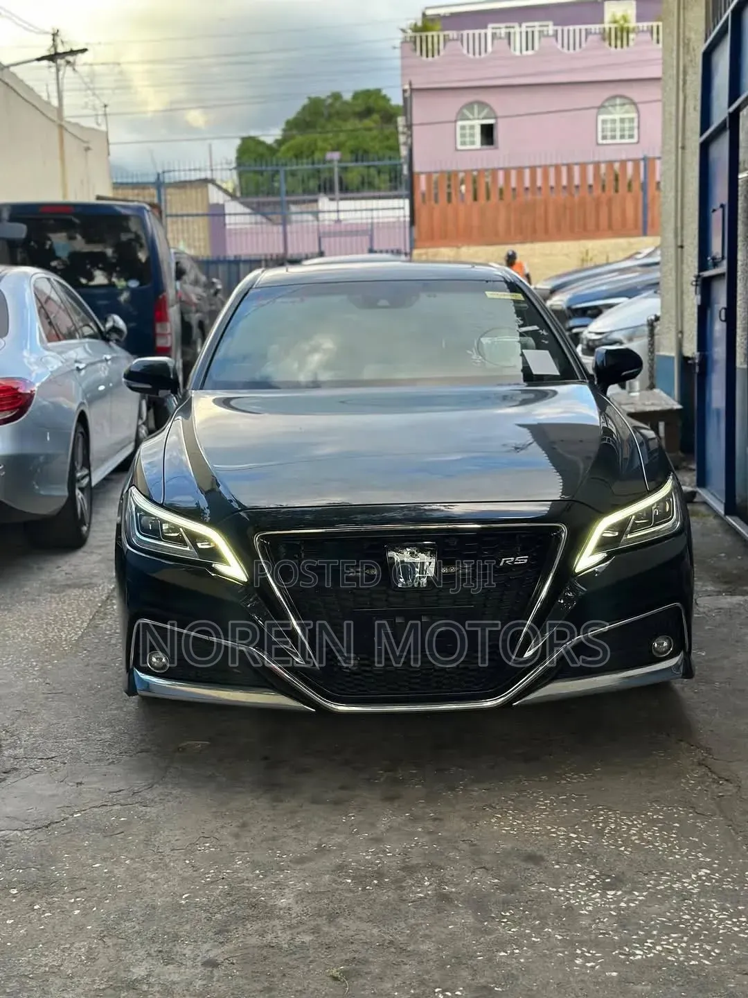 Toyota Crown 2020 Matt Black