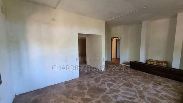 5bdrm Villa in Diani for sale - thumbnail 7