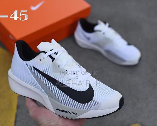 Nike Gym Trainers