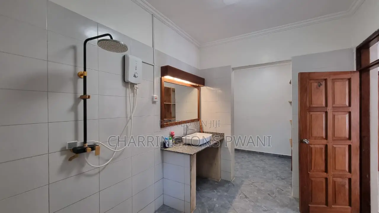 Furnished 3bdrm Villa in Diani for sale