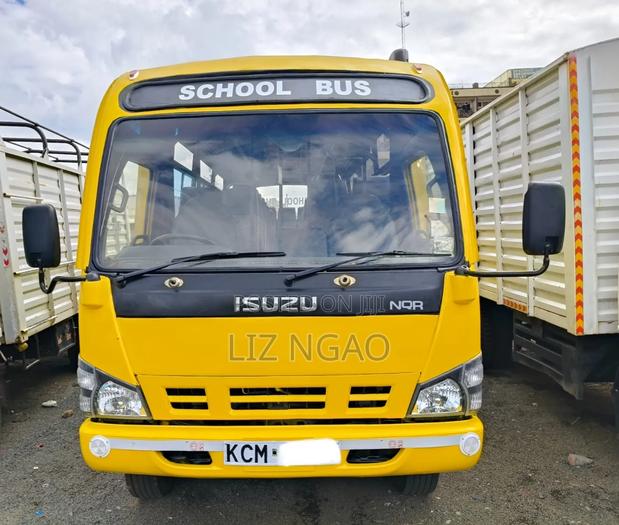 Isuzu NQR 2016 Yellow - thumbnail 2