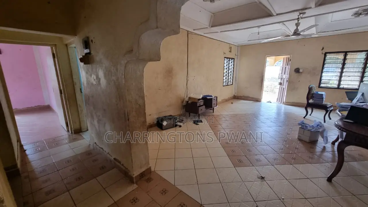 3bdrm Bungalow in Ukunda for sale