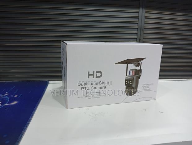 Ubox 4g Dual Lens Solar-Powered Outdoor PTZ Camera With 2 Screens 3mp