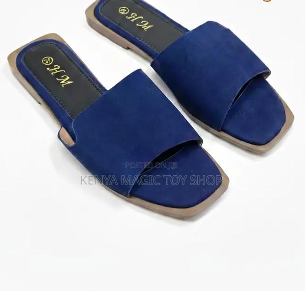 Women's Flat Slide Sandals