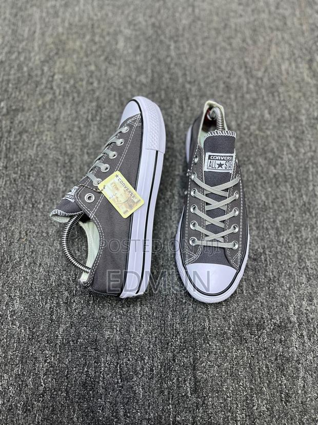 Grey Converse - thumbnail 3
