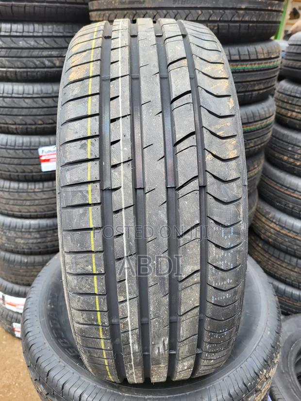 225/45r19 Goddard - thumbnail 2