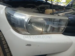 Toyota Hilux Headlight