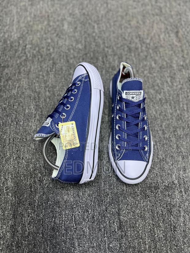Blue Converse - thumbnail 2