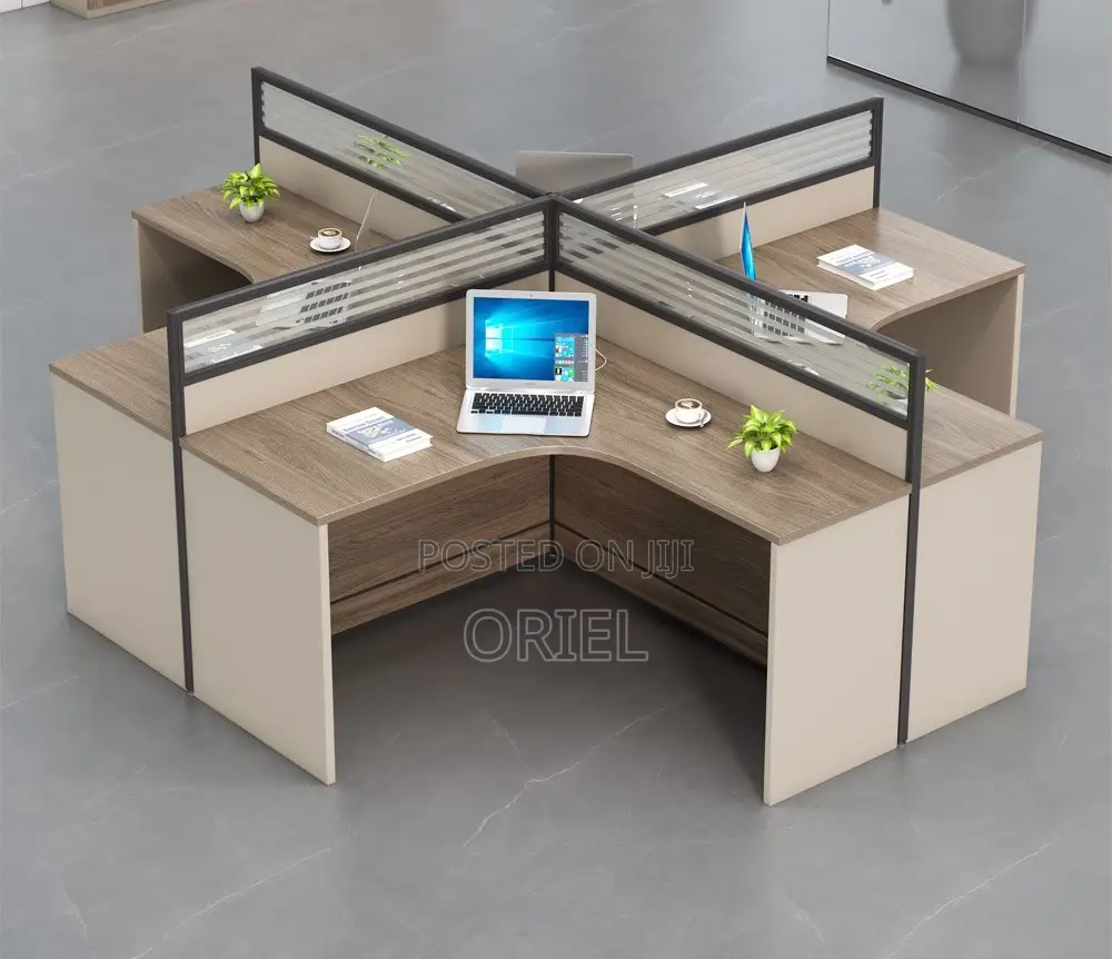 Office Workstation : Executive 4-Way Curved Office Workstation