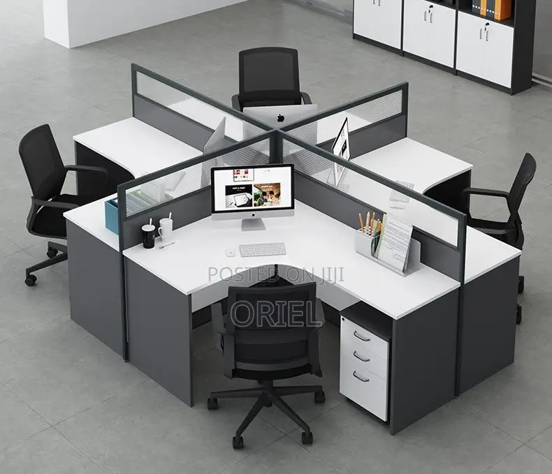 Office Workstation : Executive 4-Way Curved Office Workstation