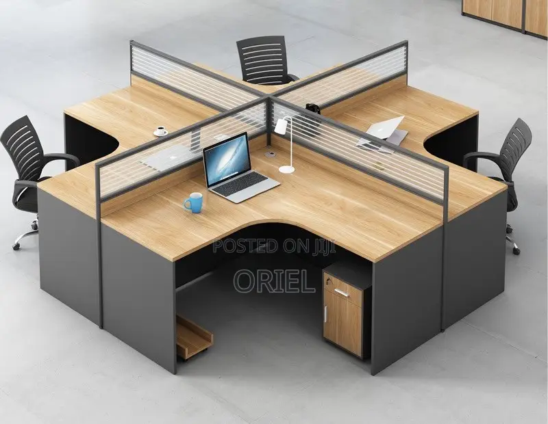 Office Workstation : Executive 4-Way Curved Office Workstation