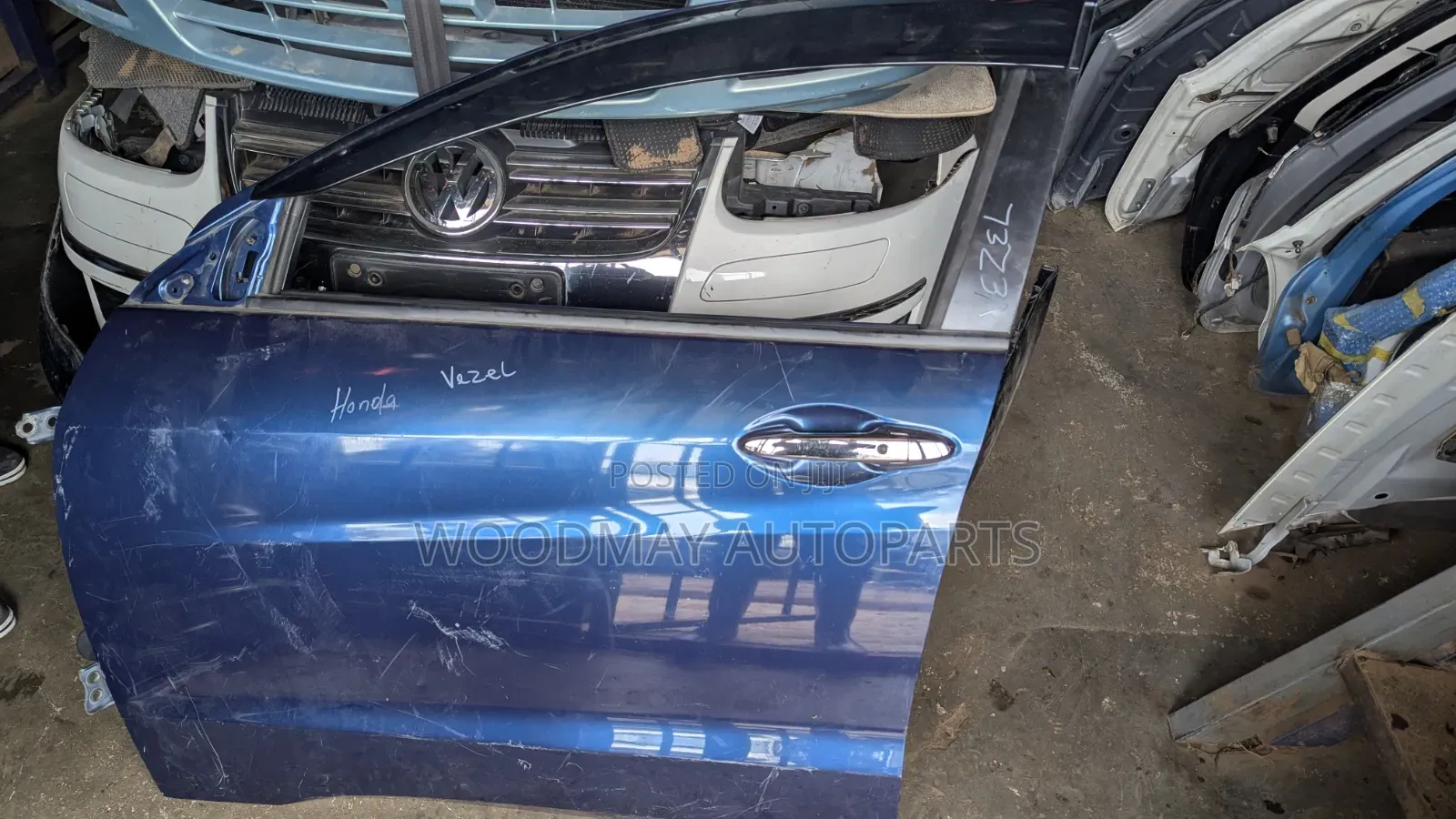 Honda Vezel Front Door