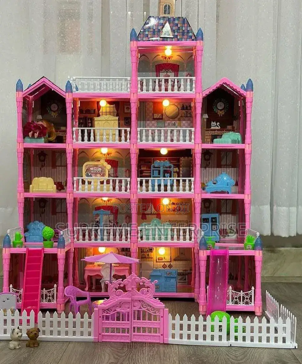 Villa Doll House