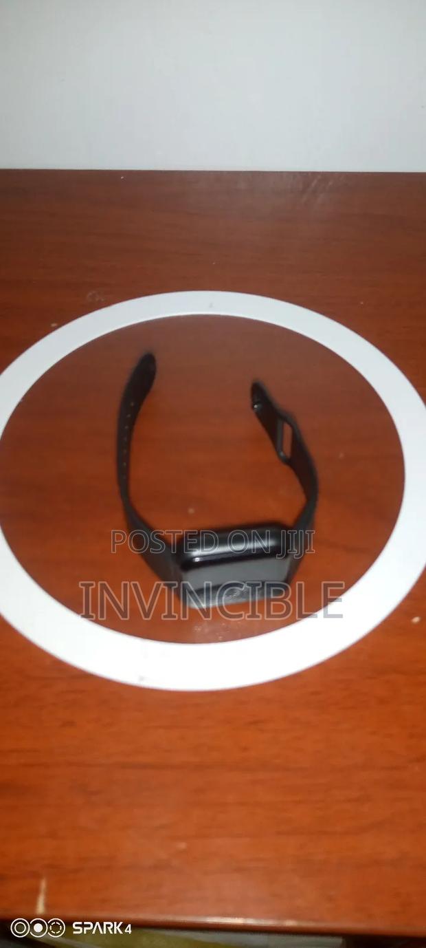 Bluetooth Smart Watch - thumbnail 2