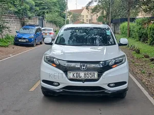 Honda Vezel 1.5 Hybrid 2WD 2015 White
