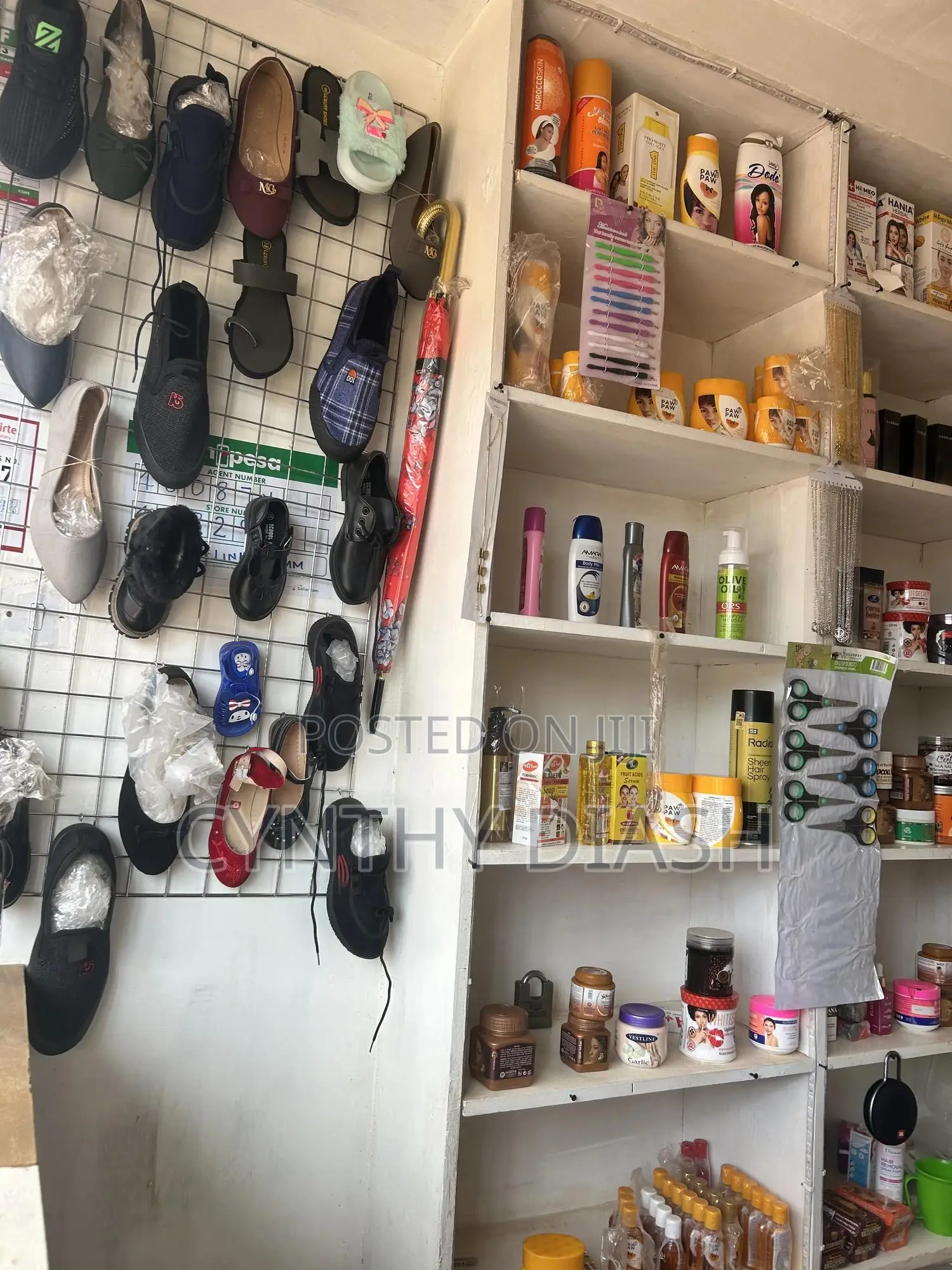 Cosmetic Shop