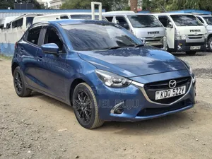 Mazda Demio 2018 Blue