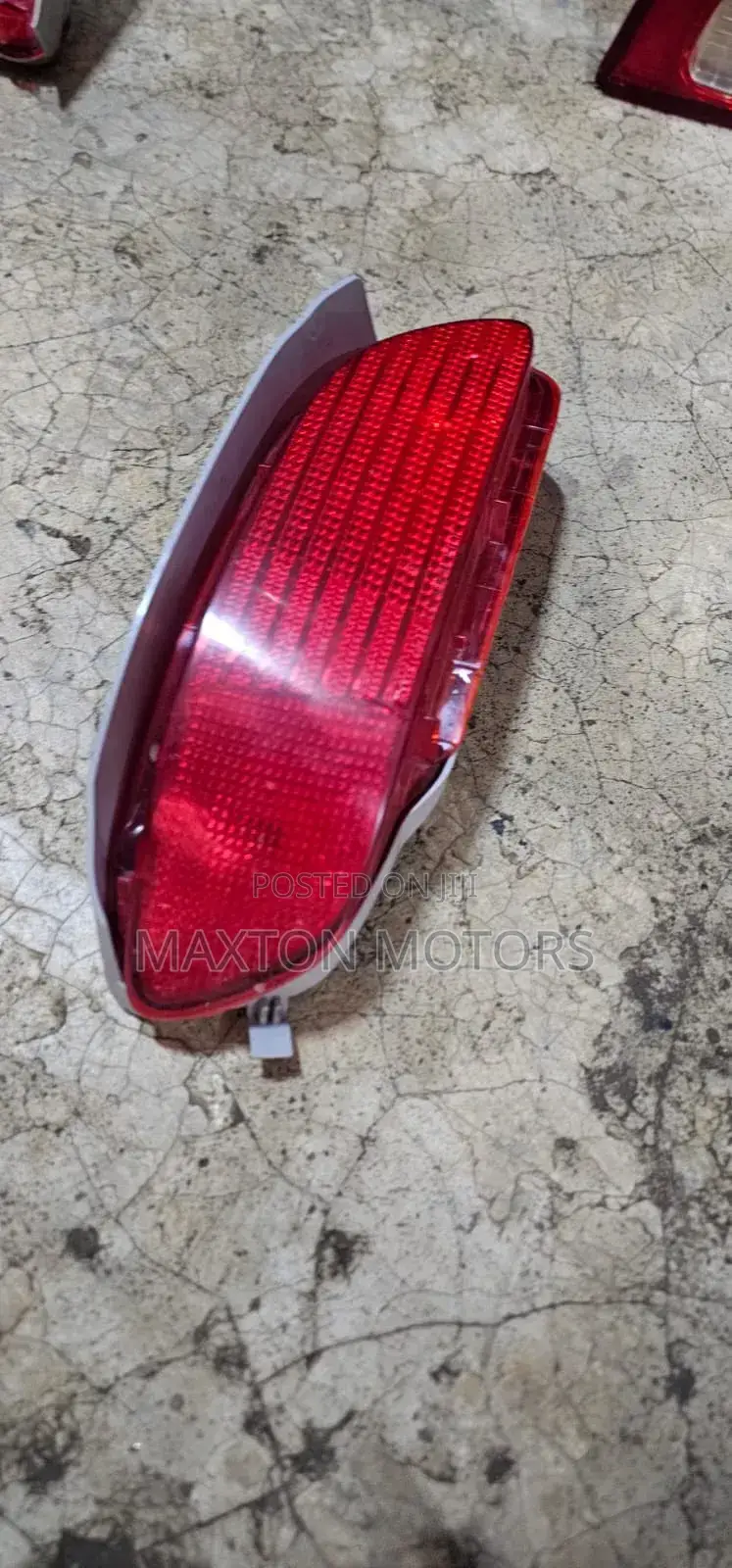 Harrier 240 Rear Bumper Reflector